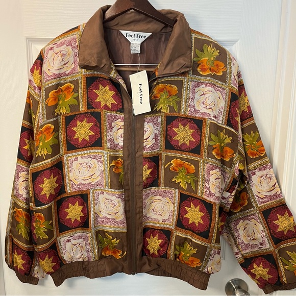 Feel Free Jackets & Blazers - Vintage Feel Free by G.C Women's Multicolor Patterned Silk Bomber Jacket Medium
